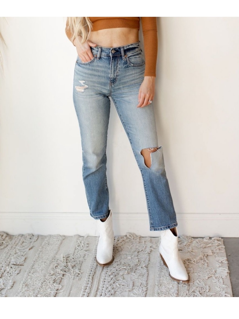 Daze Denim Tough Love Distressed Jeans High Rise Straight Size 28 Fools Gold